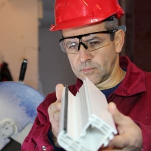 На производстве